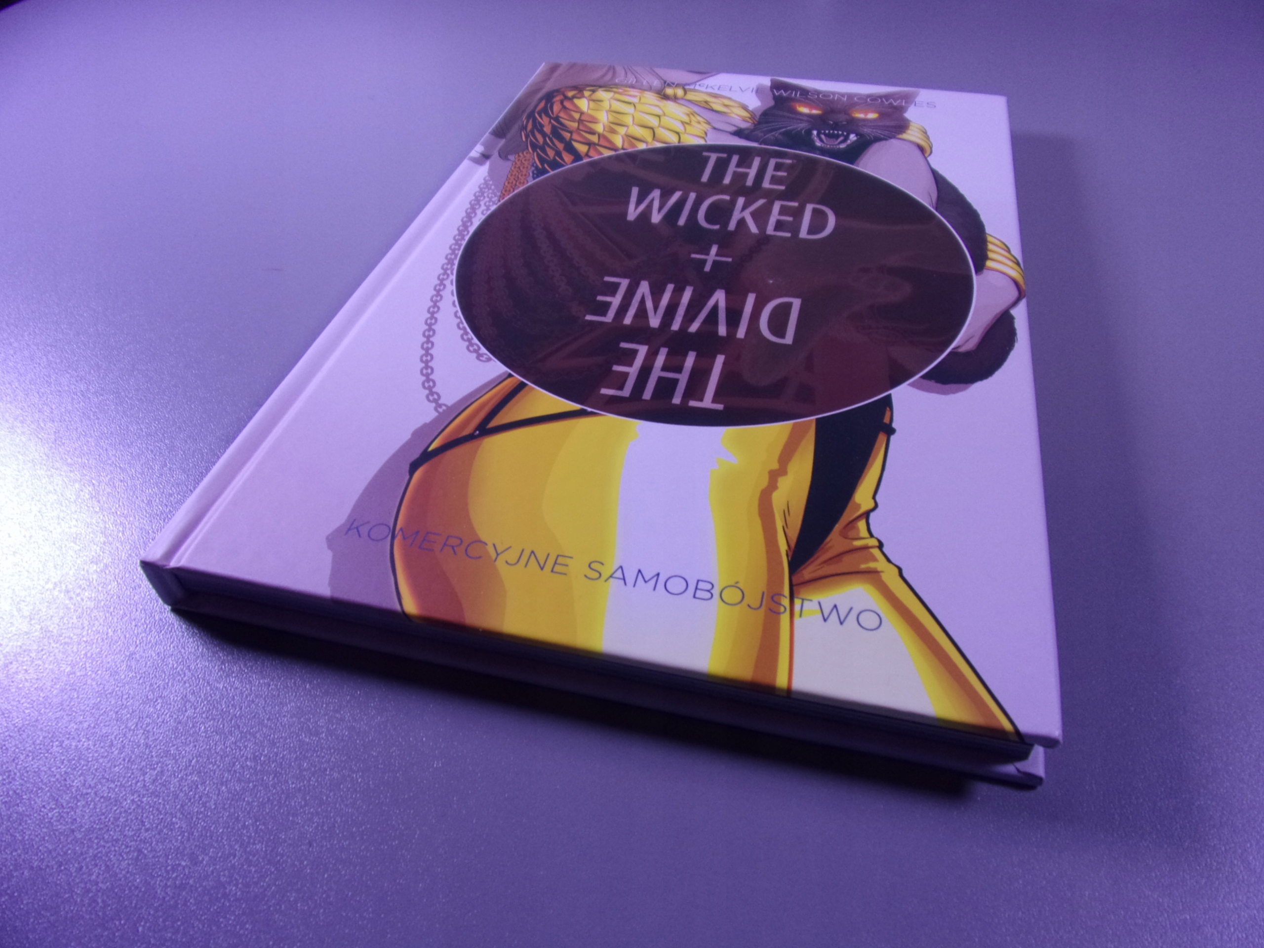 THE WICKED + THE DIVINE 3. KOMERCYJNE SAMOBÓJSTWO wyd. I 2019 r.