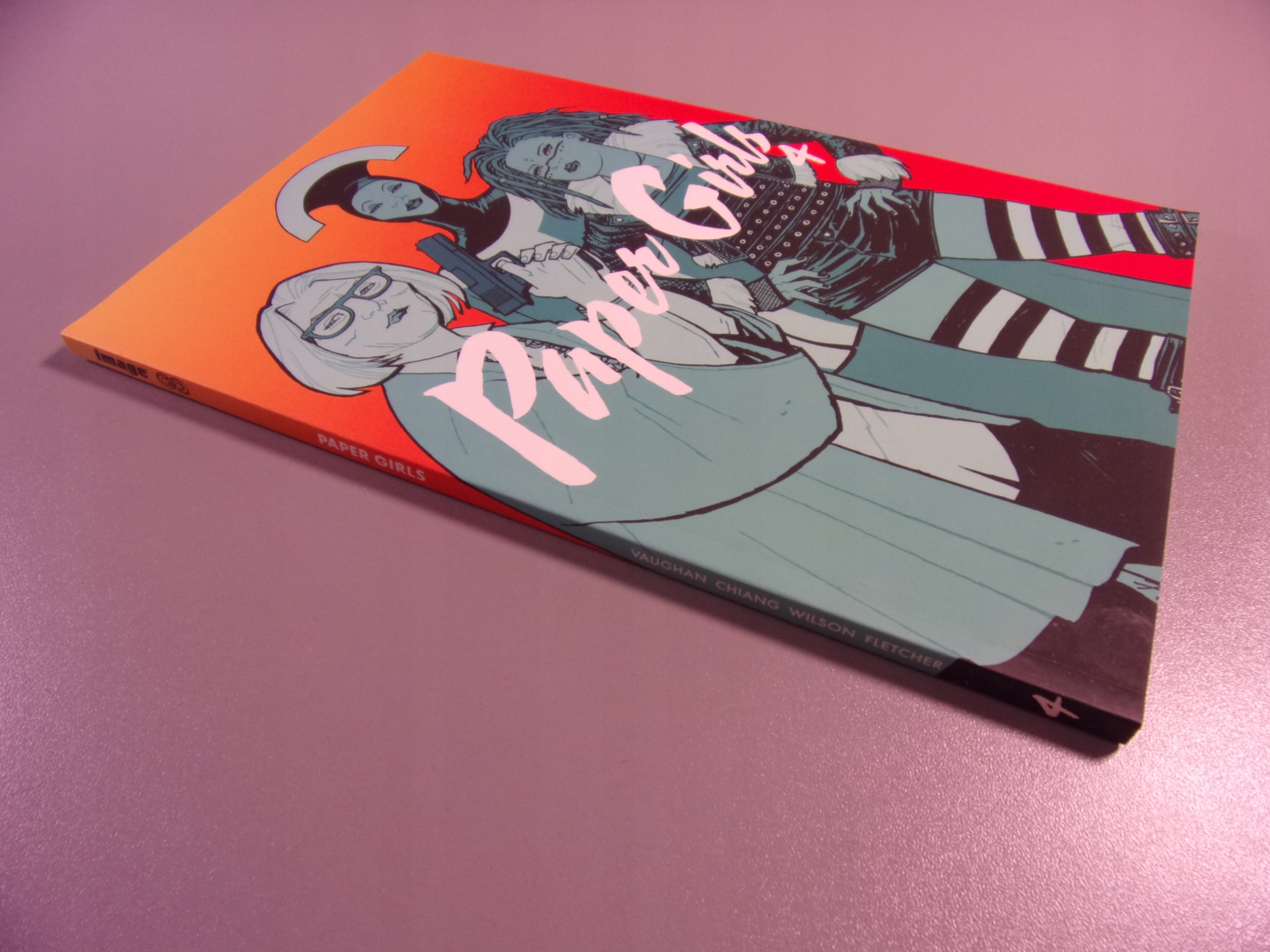 PAPER GIRLS tom 4 wyd. I 2018 r.