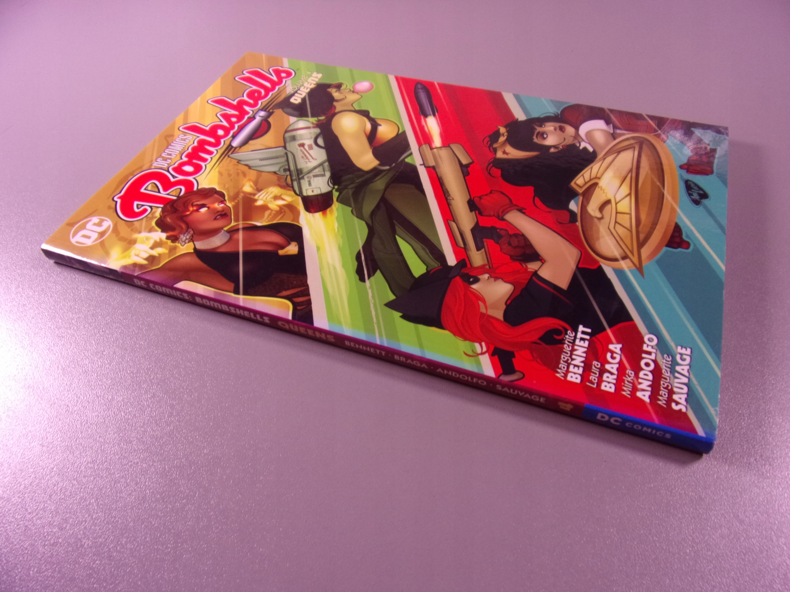 BOMBSHELLS 4. QUEENS 2017 r. wyd. anglojęzyczne