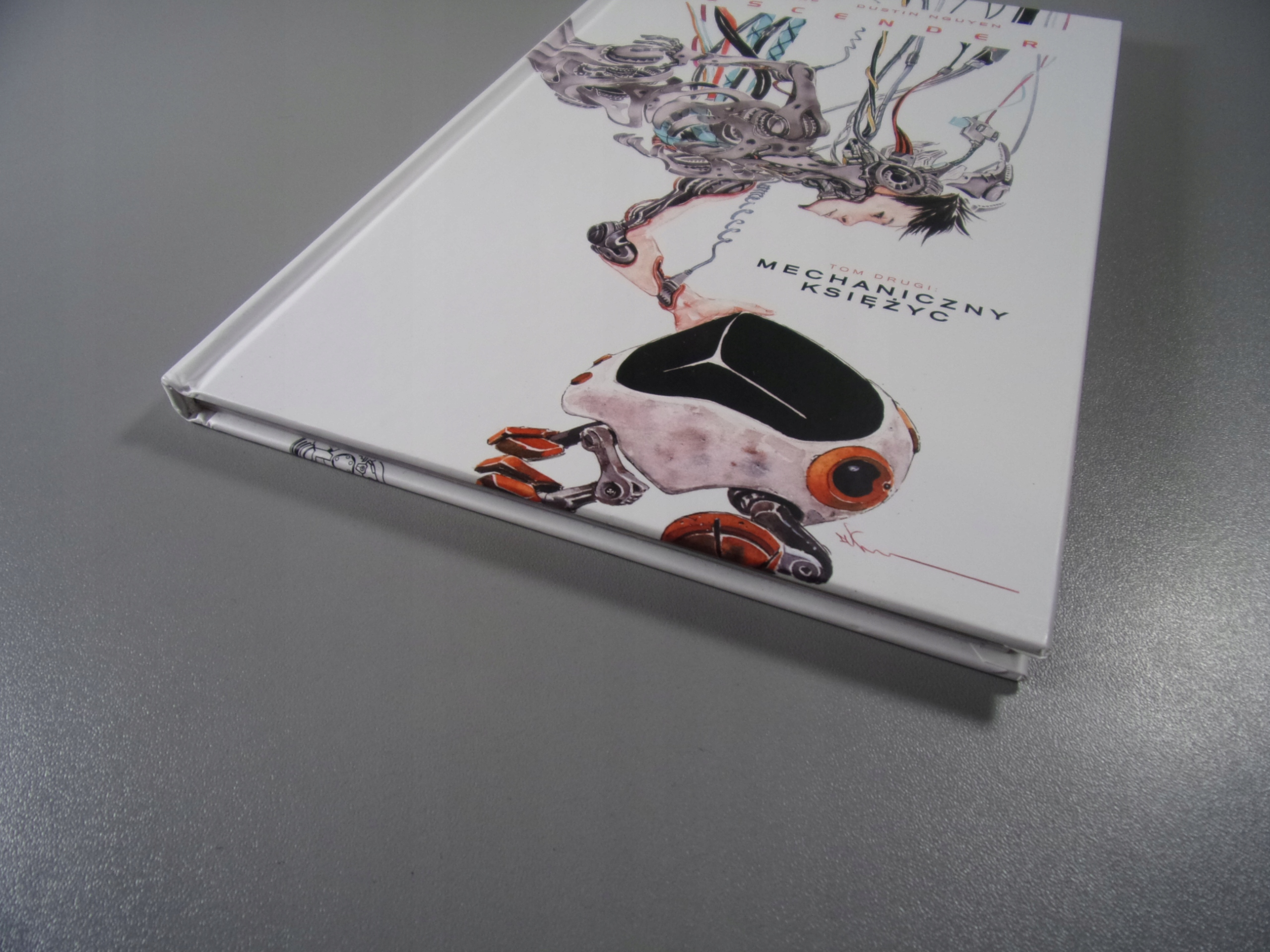 DESCENDER 2. MECHANICZNY KSIEŻYC wyd. I 2018 r.