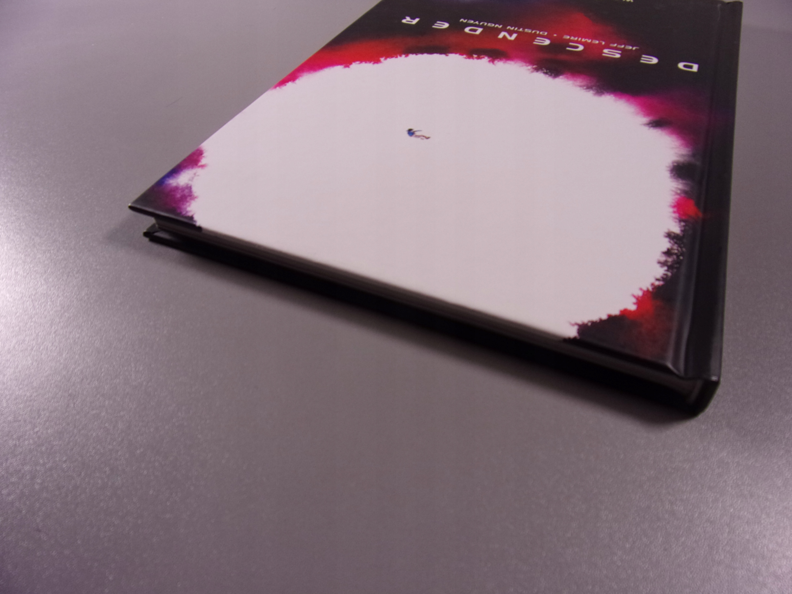 DESCENDER 6. WOJNA MASZYN wyd. I 2020 r.