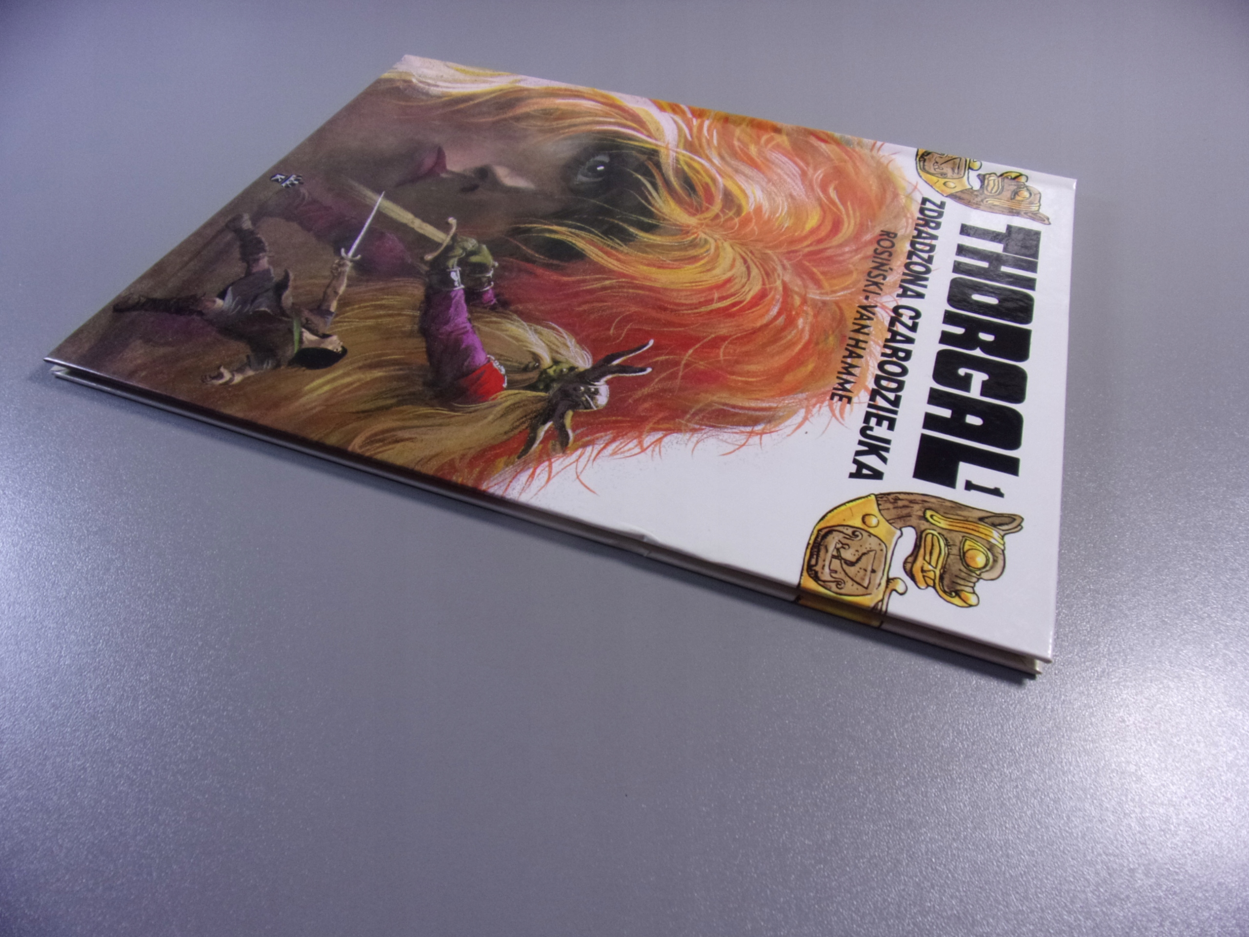 THORGAL ZDRADZONA CZARODZIEJKA twarda okładka wyd. I 1991 r. KORONA