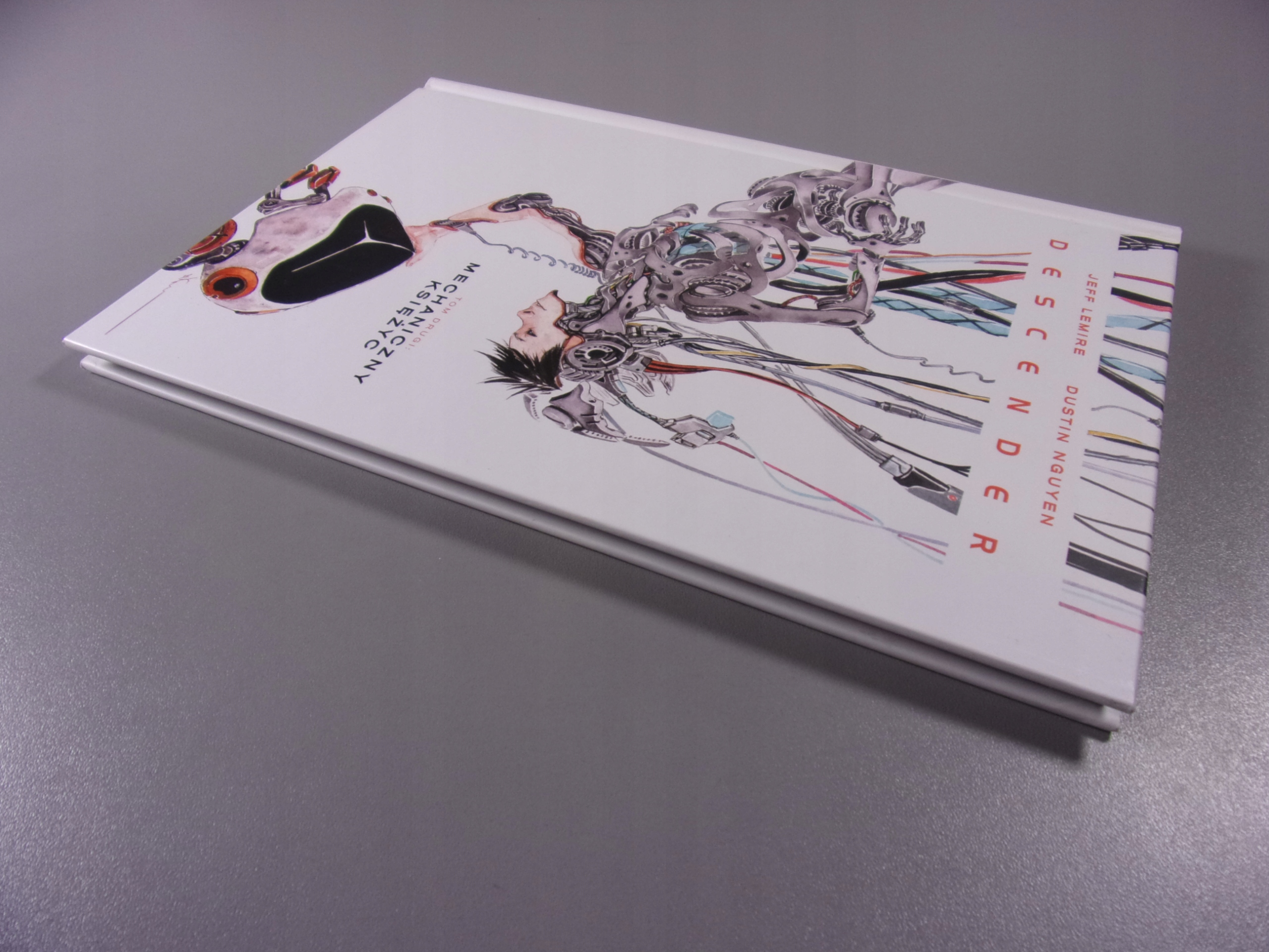 DESCENDER 2. MECHANICZNY KSIEŻYC wyd. I 2018 r.