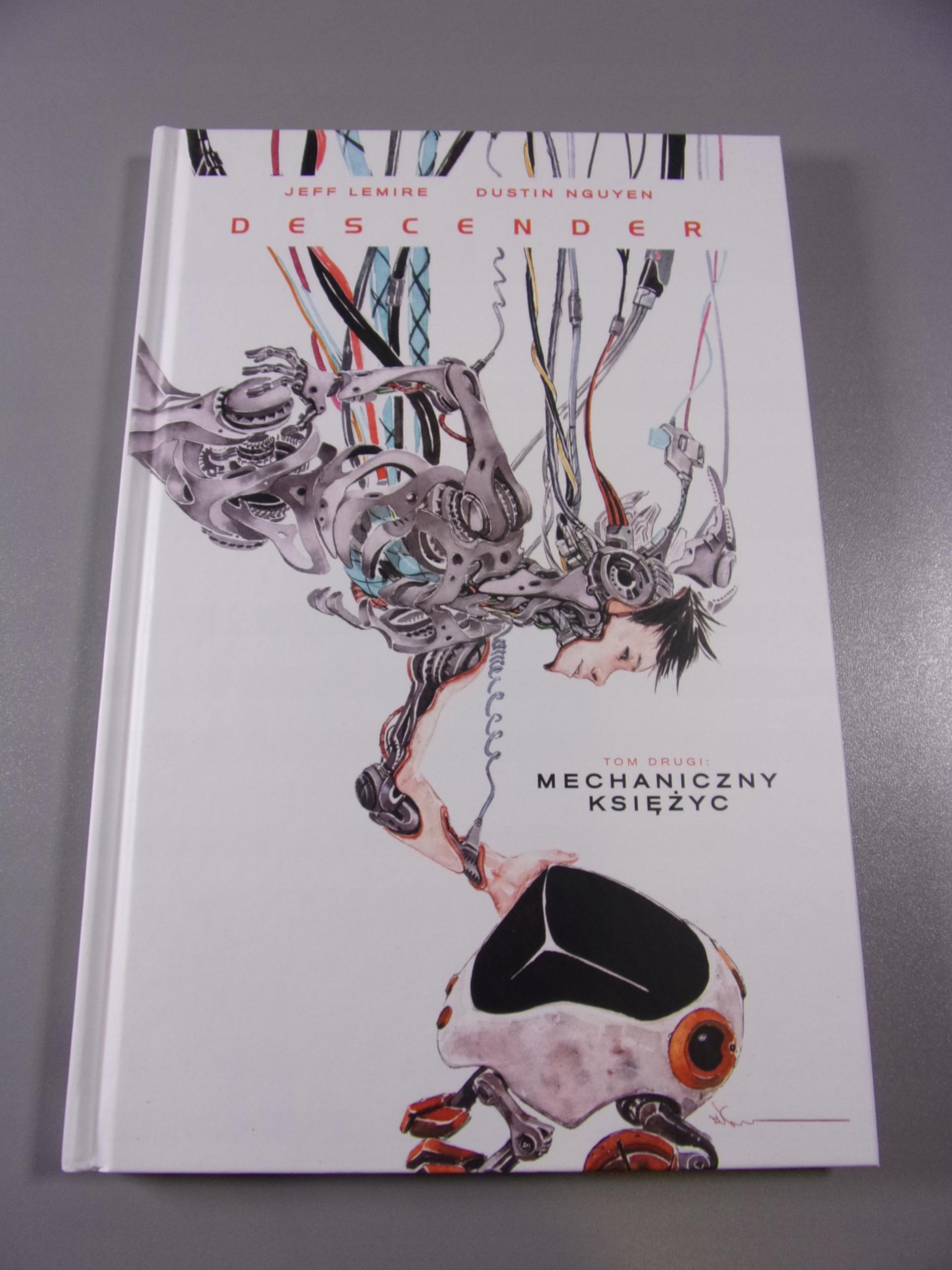 DESCENDER 2. MECHANICZNY KSIEŻYC wyd. I 2018 r.