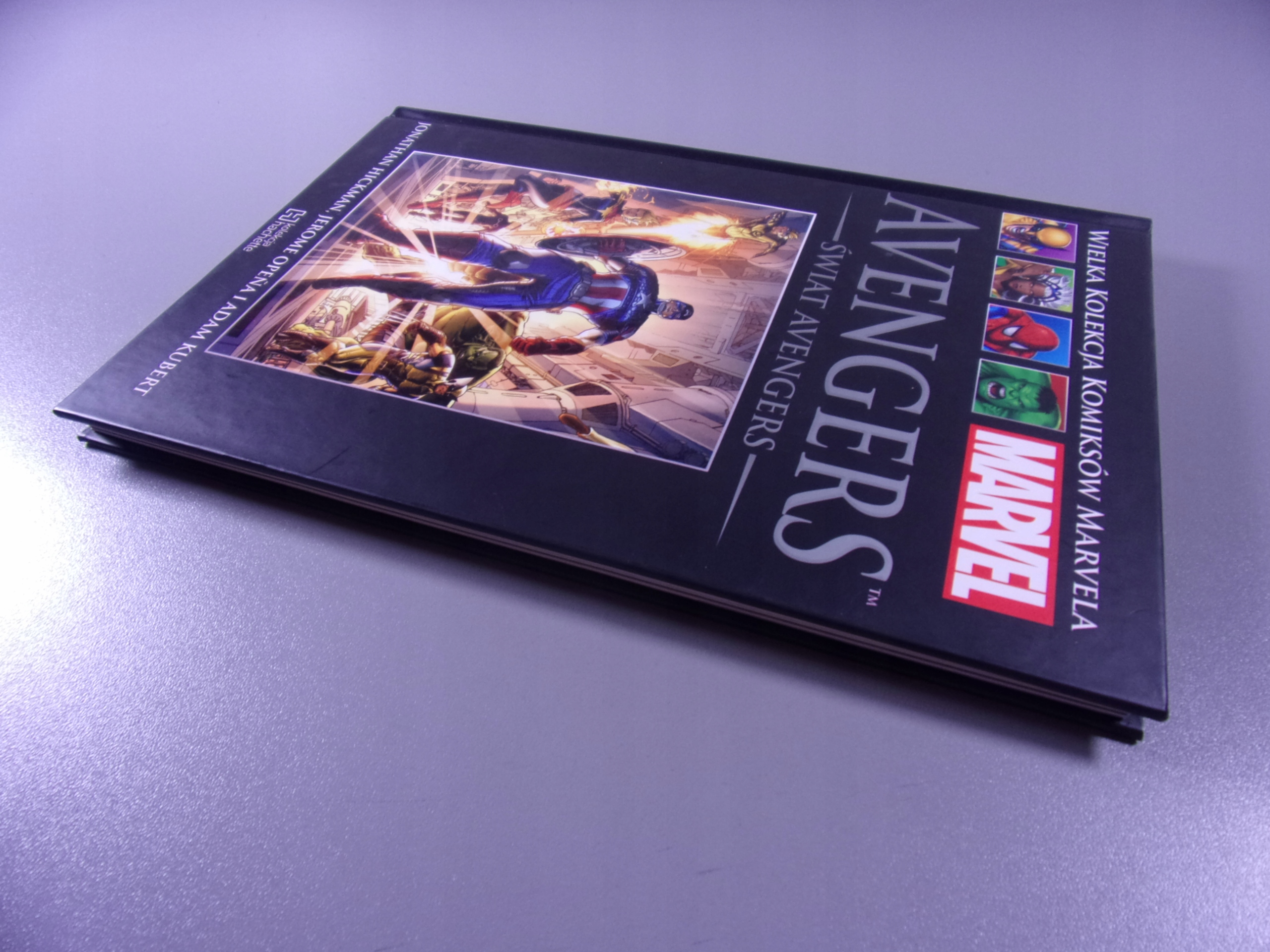 WKKM 125. AVENGERS ŚWIAT AVENGERS