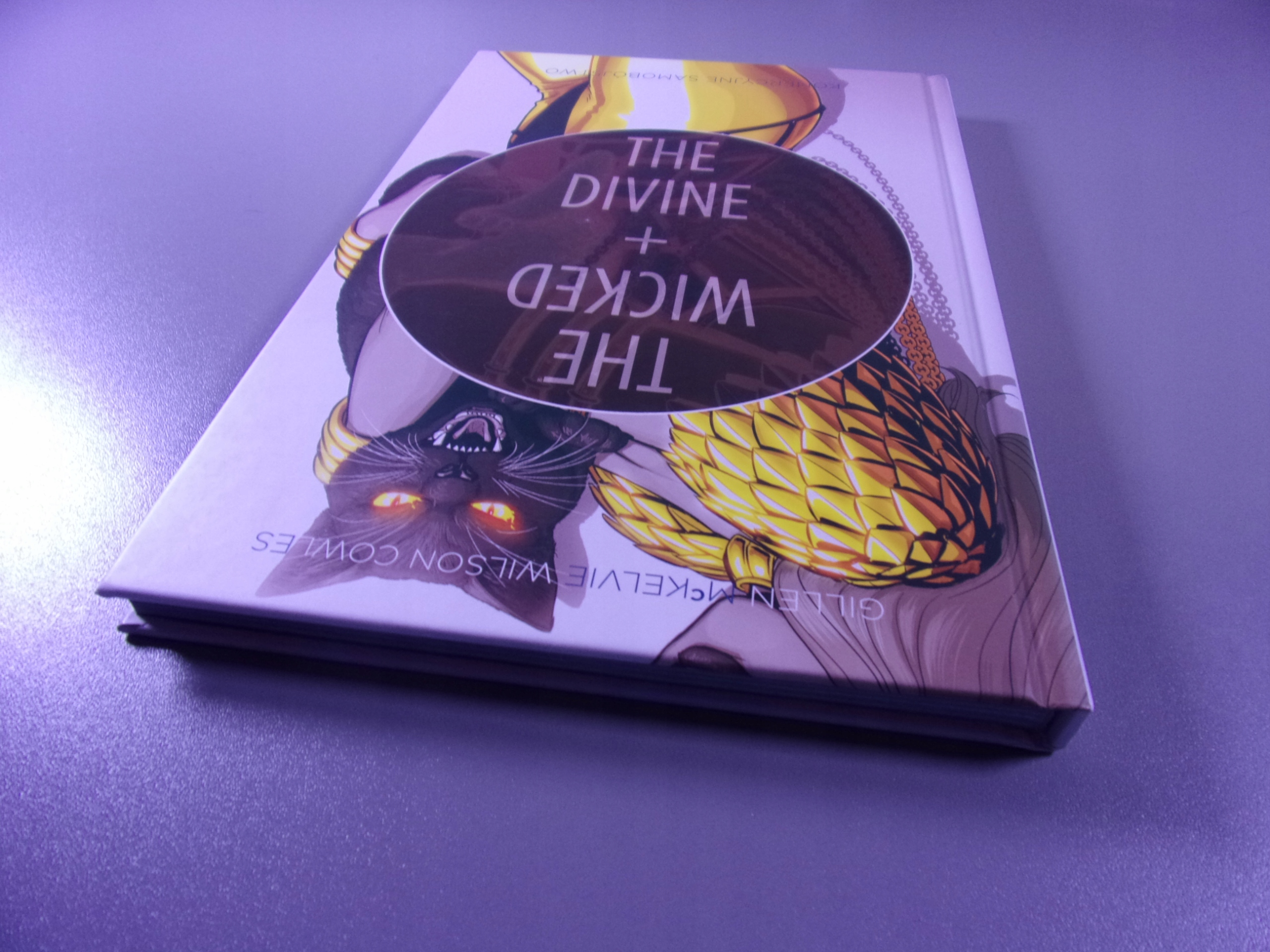 THE WICKED + THE DIVINE 3. KOMERCYJNE SAMOBÓJSTWO wyd. I 2019 r.