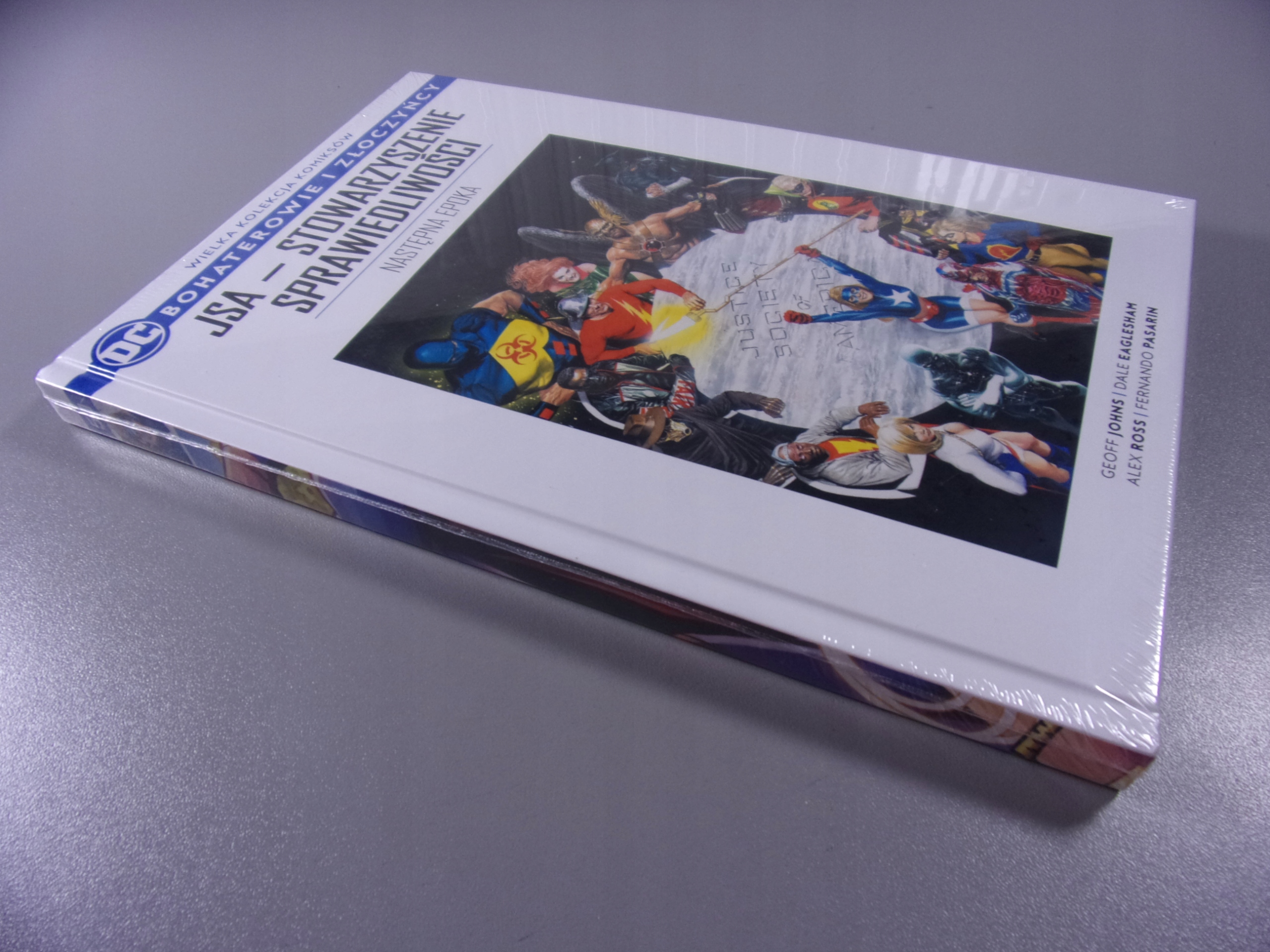 BOHATEROWIE i ZŁOCZYŃCY 50. JSA - STOWARZYSZENIE SPRAWIEDLIWOŚCI NASTĘPNA..