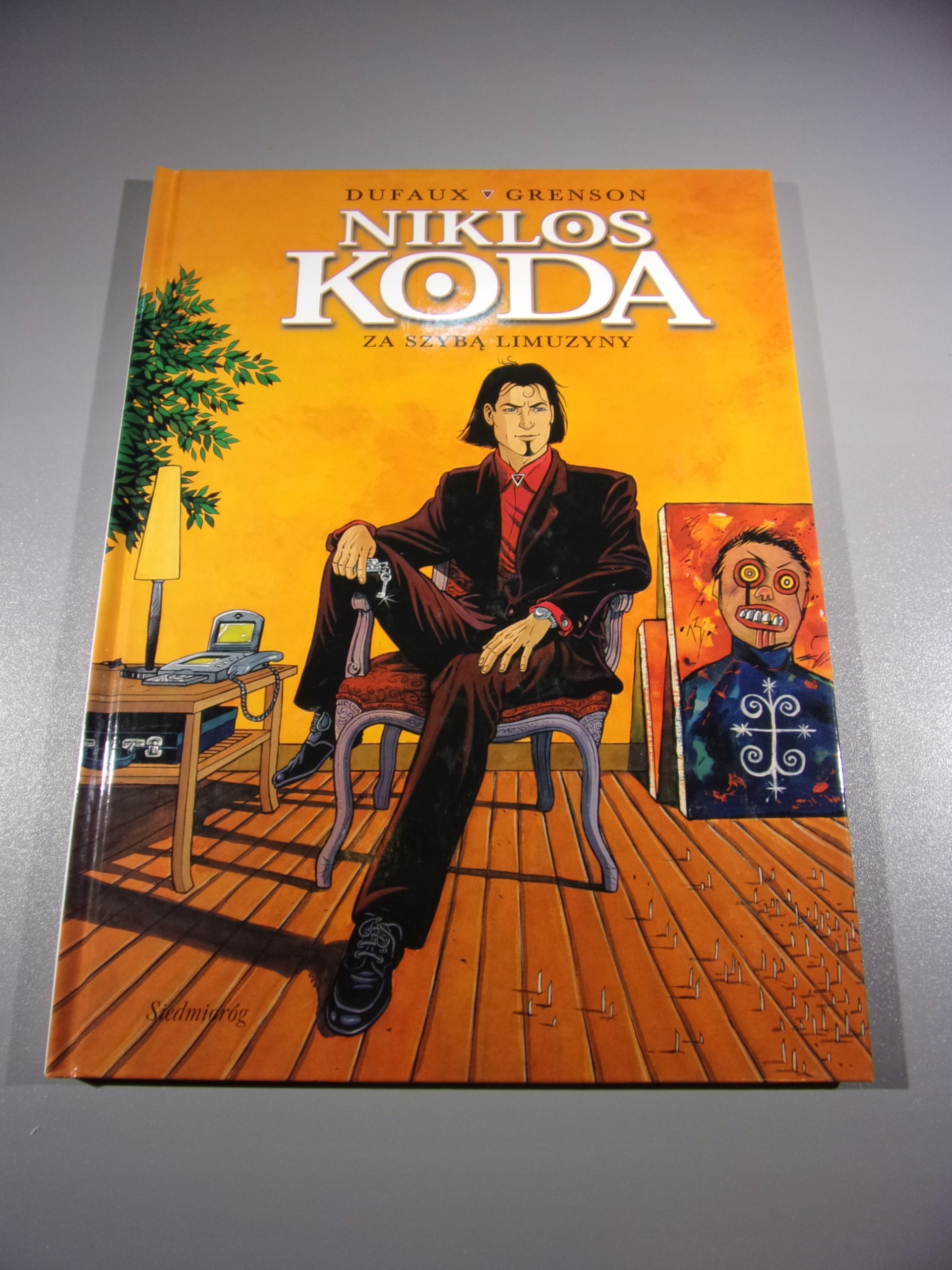 NIKOLAS KODA 1. ZA SZYBĄ LIMUZYNY wyd. I 2002 r.