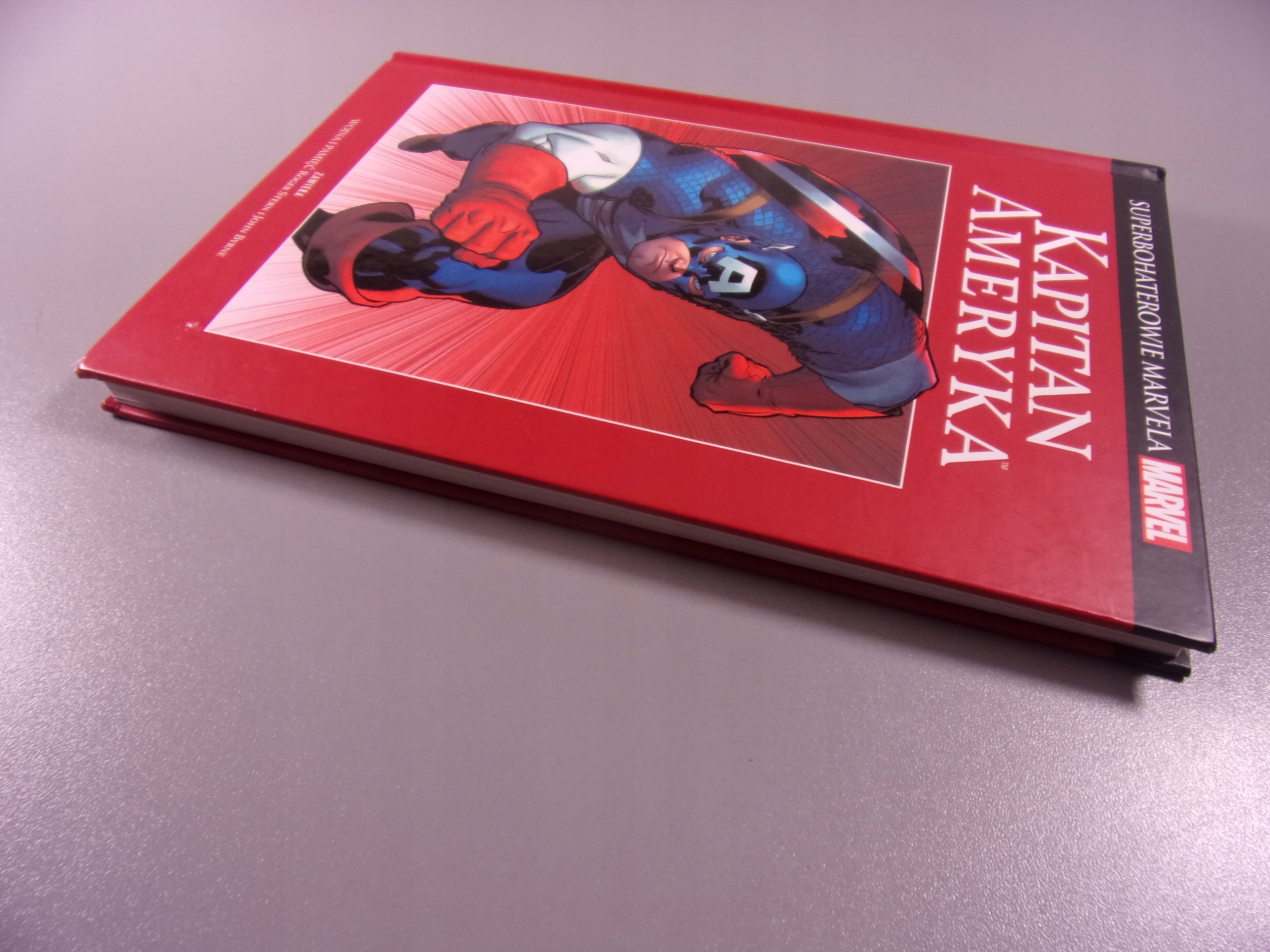 SUPERBOHATEROWIE MARVELA 4. KAPITAN AMERYKA