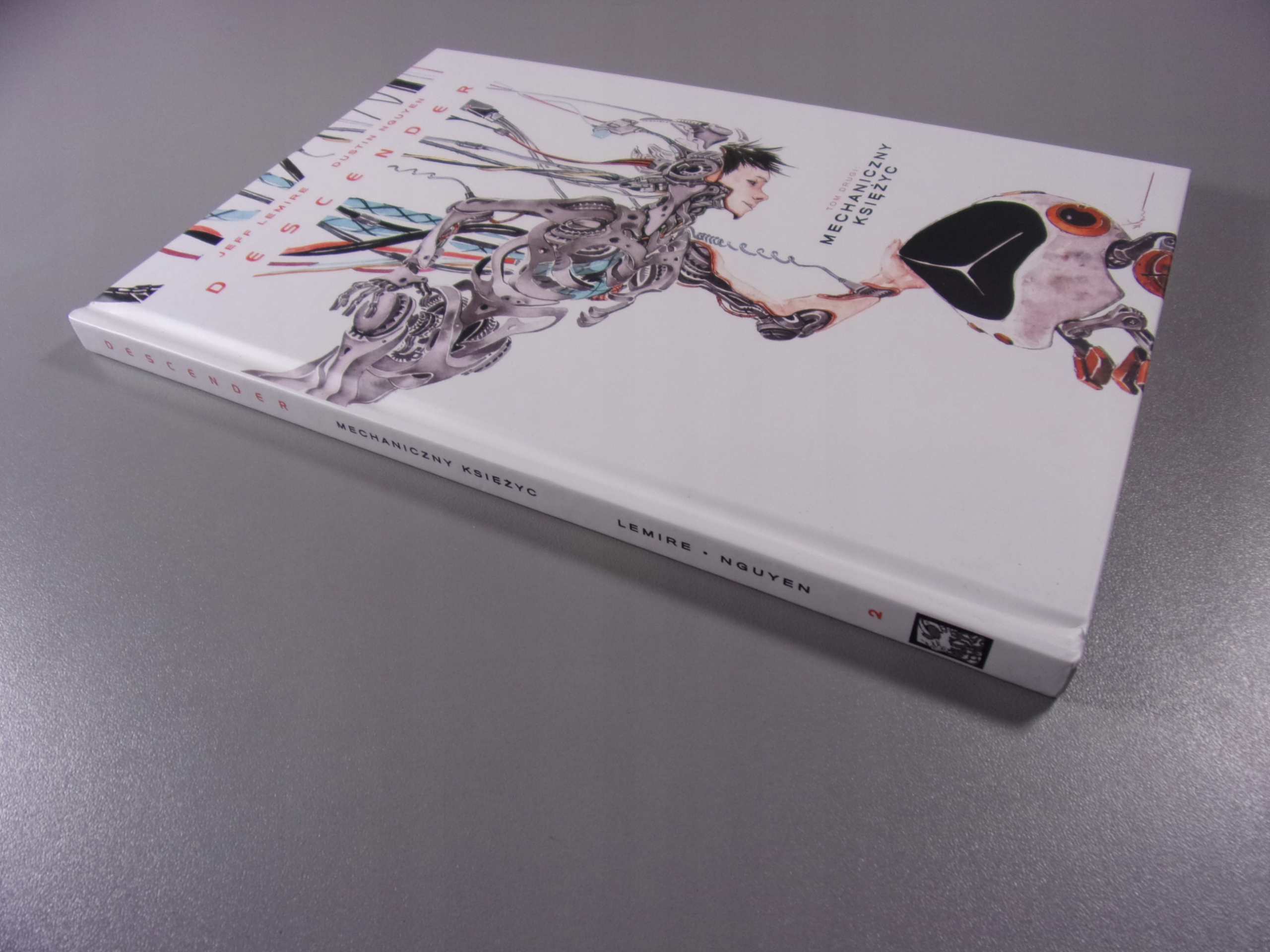 DESCENDER 2. MECHANICZNY KSIEŻYC wyd. I 2018 r.