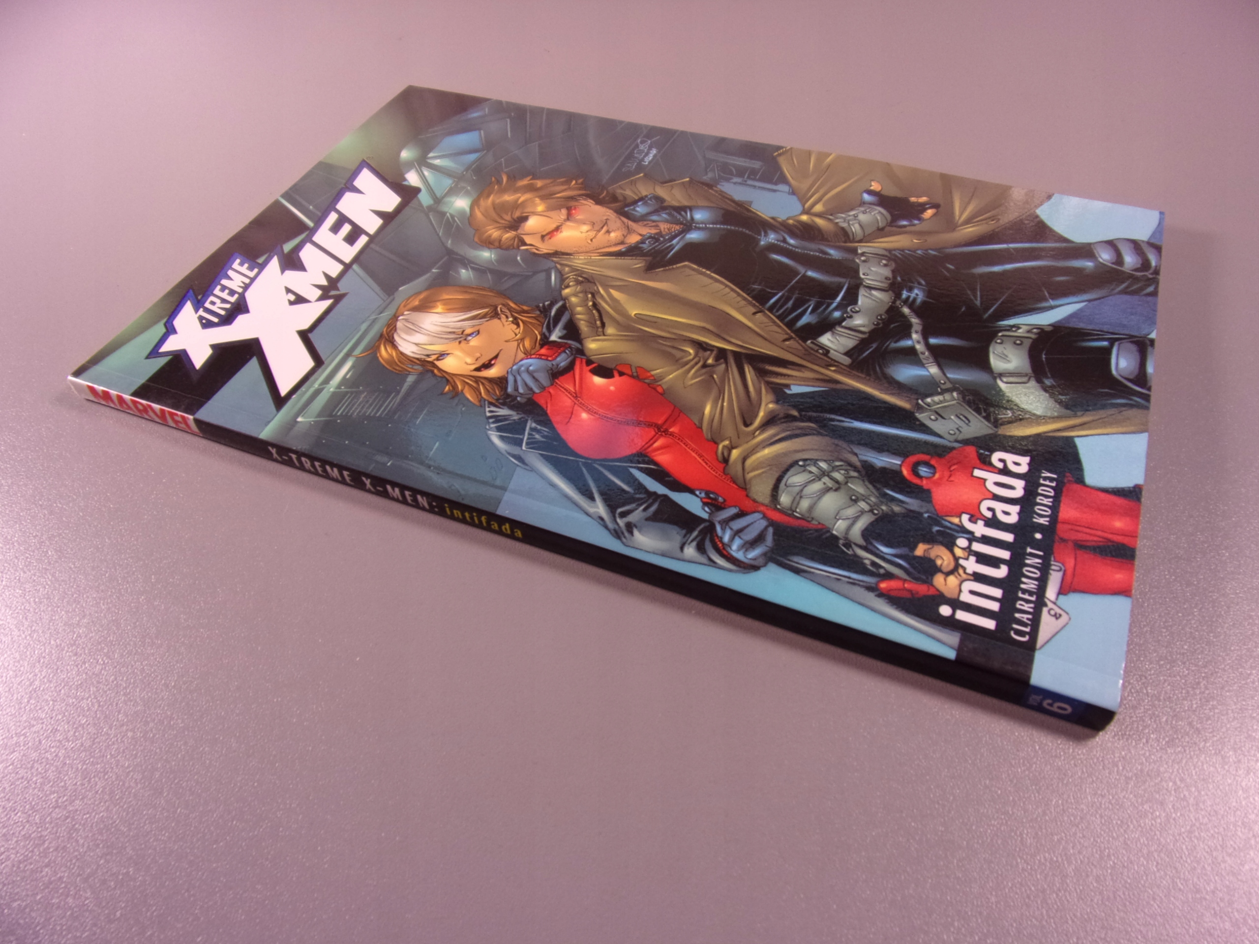 X-TREME X-MEN INTIFADA 2004 r. wyd. anglojęzyczne