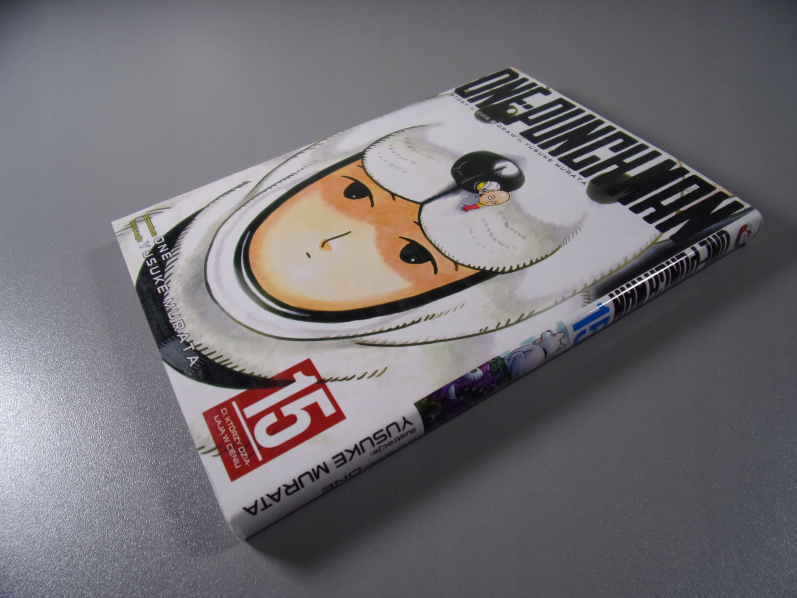 ONE-PUNCH MAN 15. CI, KTÓRZY DZIAŁAJĄ W CIENIU