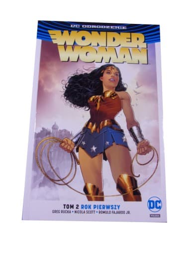 WONDER WOMAN 2. ROK PIERWSZY wyd. I 2018 r.