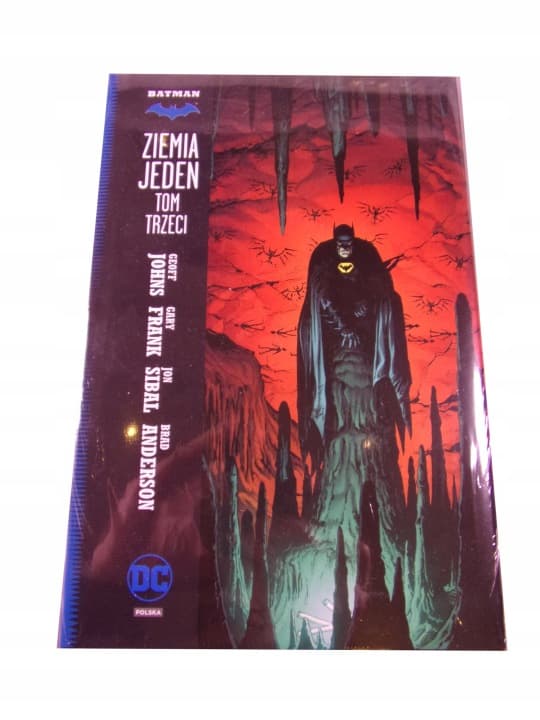 Batman Ziemia Jeden tom trzeci – zdjęcie 1 z 7