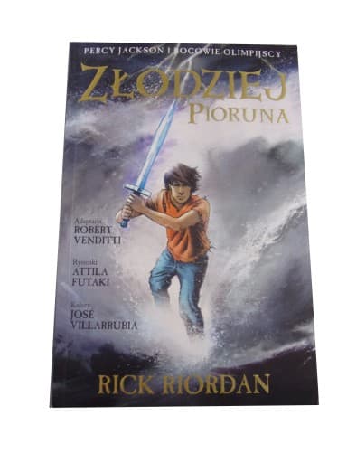 PERCY JACKSON i BOGOWIE OLIMPIJSCY ZŁODZIEJ PIORUNA wyd. I 2014 r.